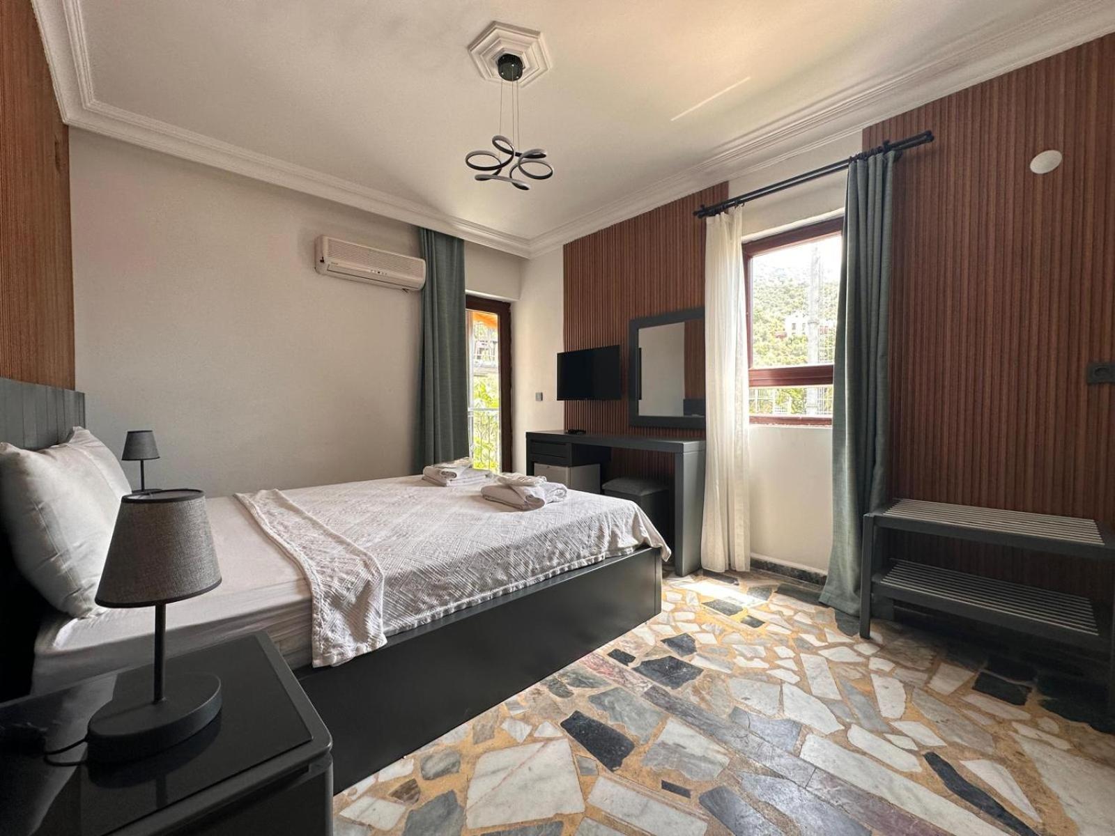 Kelebek 5* Kalkan