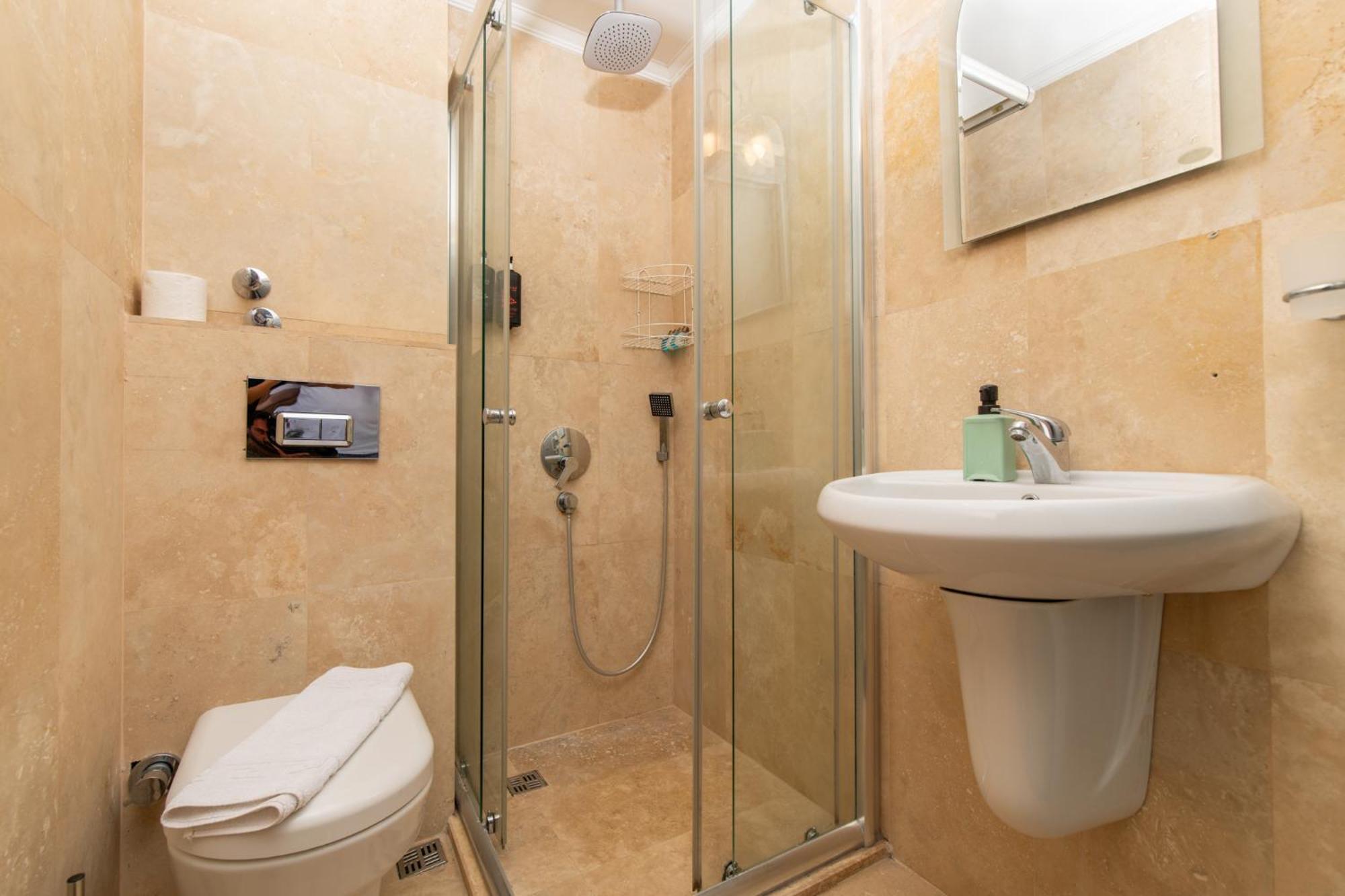 Kelebek 5* Kalkan